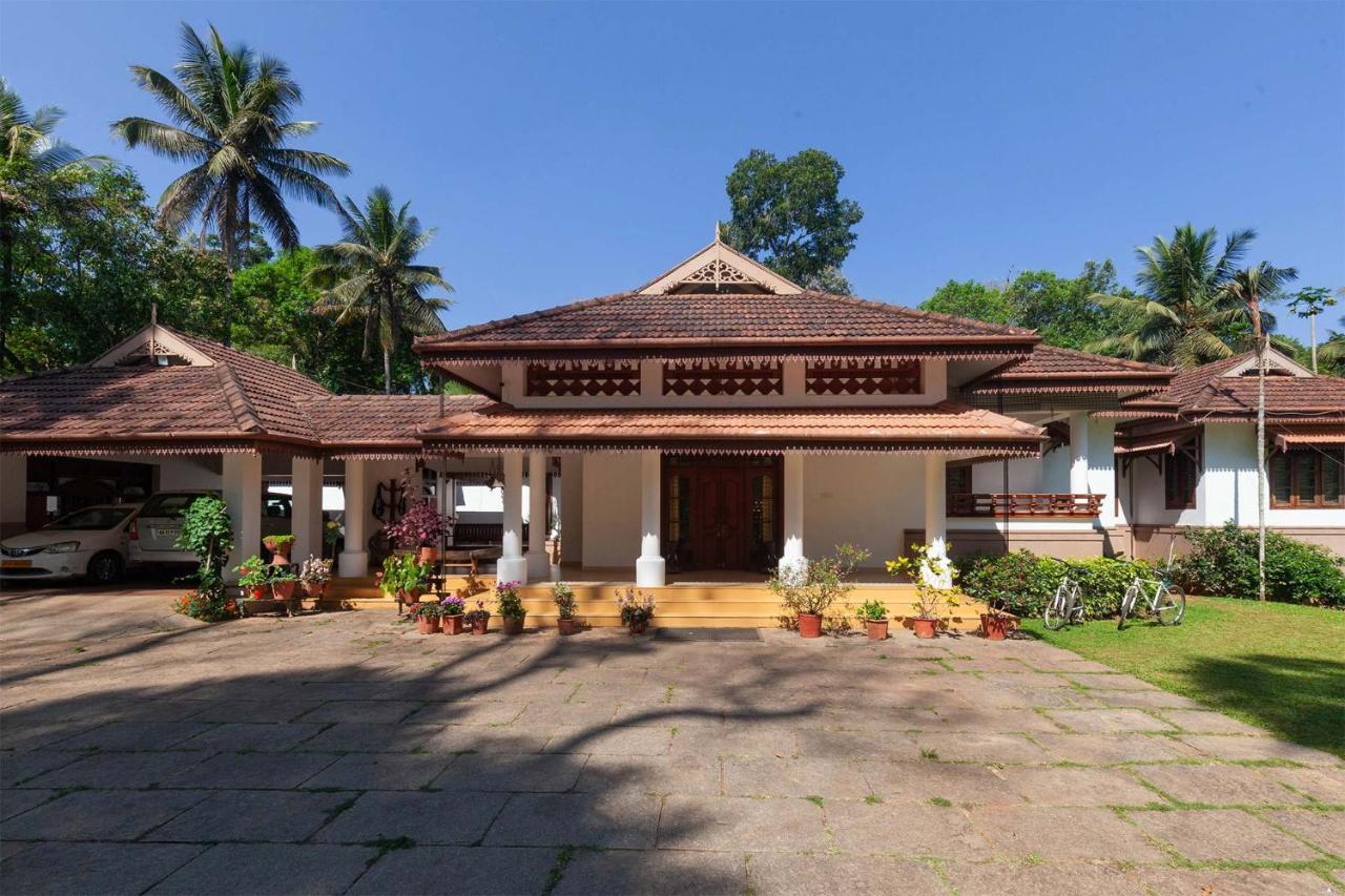 Stayvista At Crystal Homestay Coorg With Breakfast Midst Coffee Estate Madikeri Exterior photo